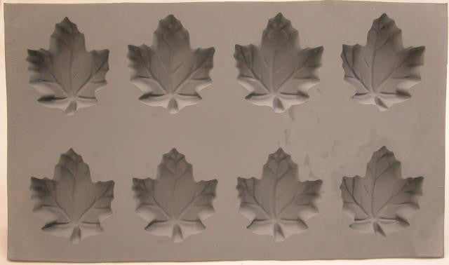 1/3 oz Maple Leaf Rubber Candy Mold (20 Cavity) —
